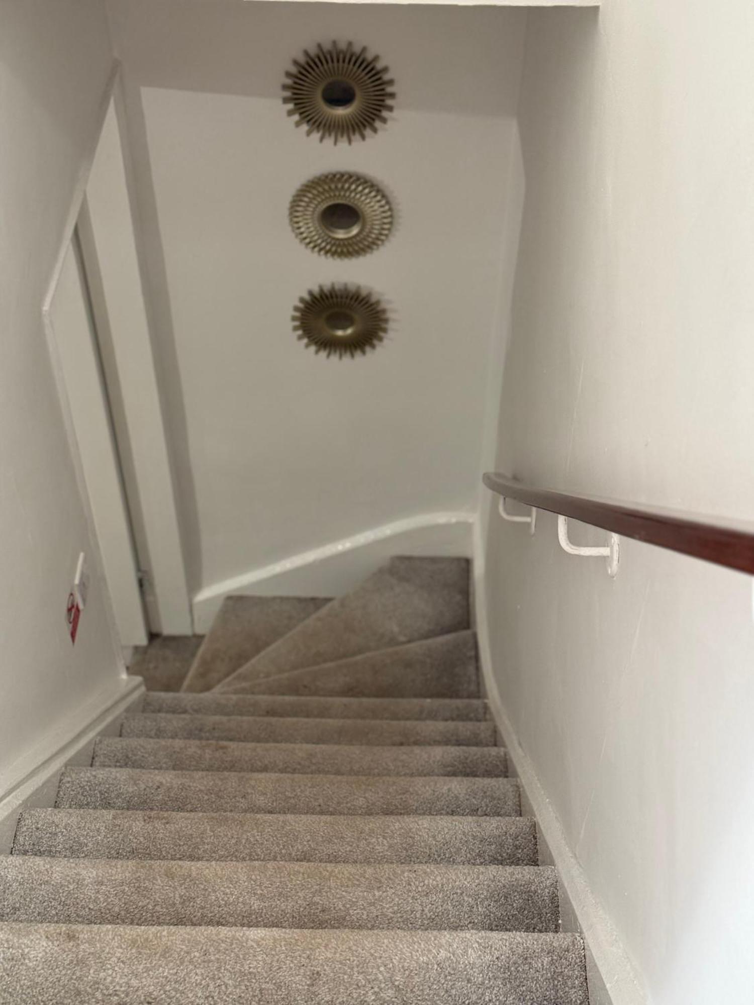 3 Bedroom Terraced Home ノッティンガム エクステリア 写真