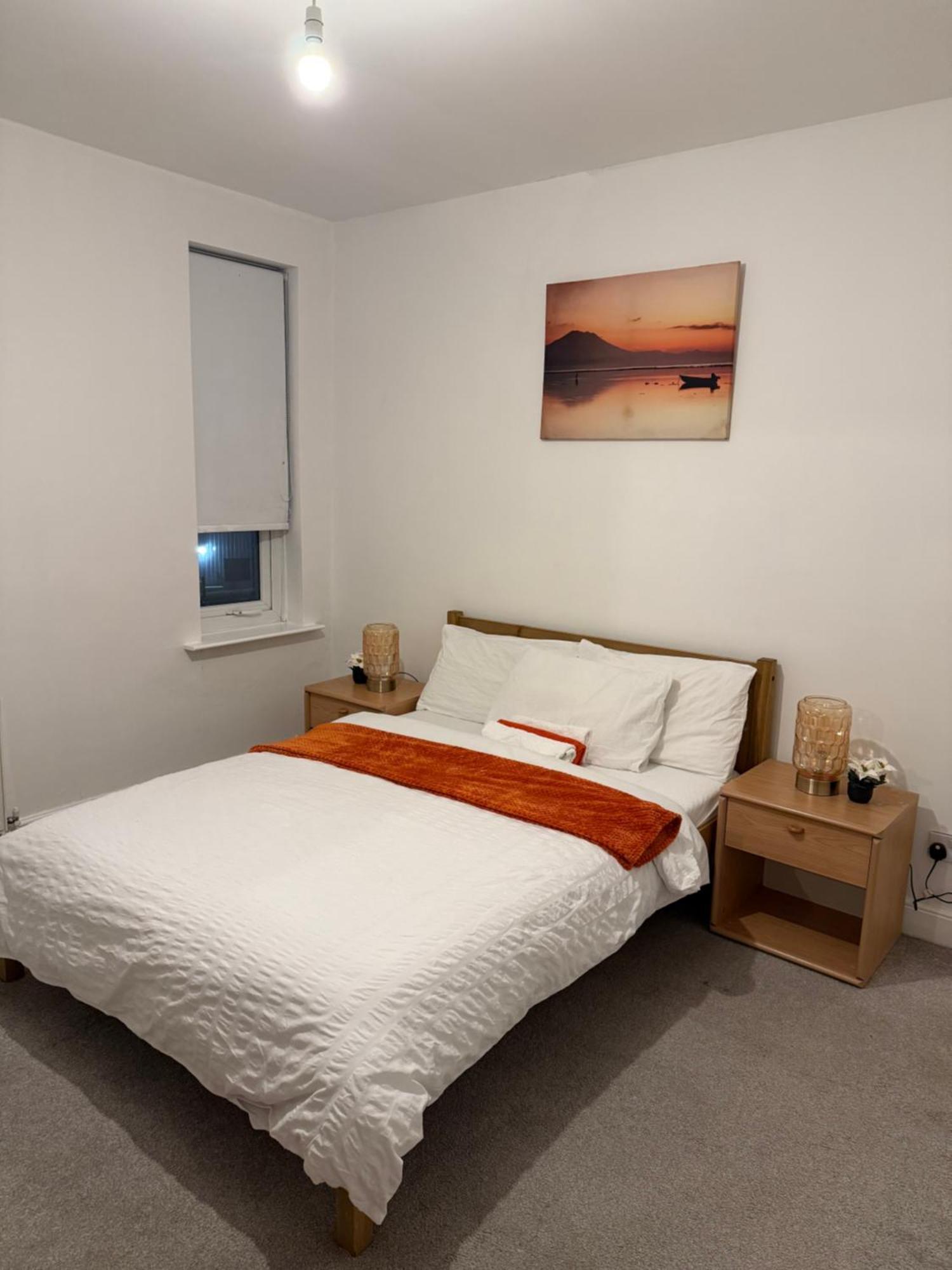 3 Bedroom Terraced Home ノッティンガム エクステリア 写真